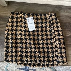 Zara Textured Weave Mini Skirt